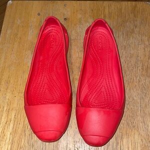 Crocs red flats